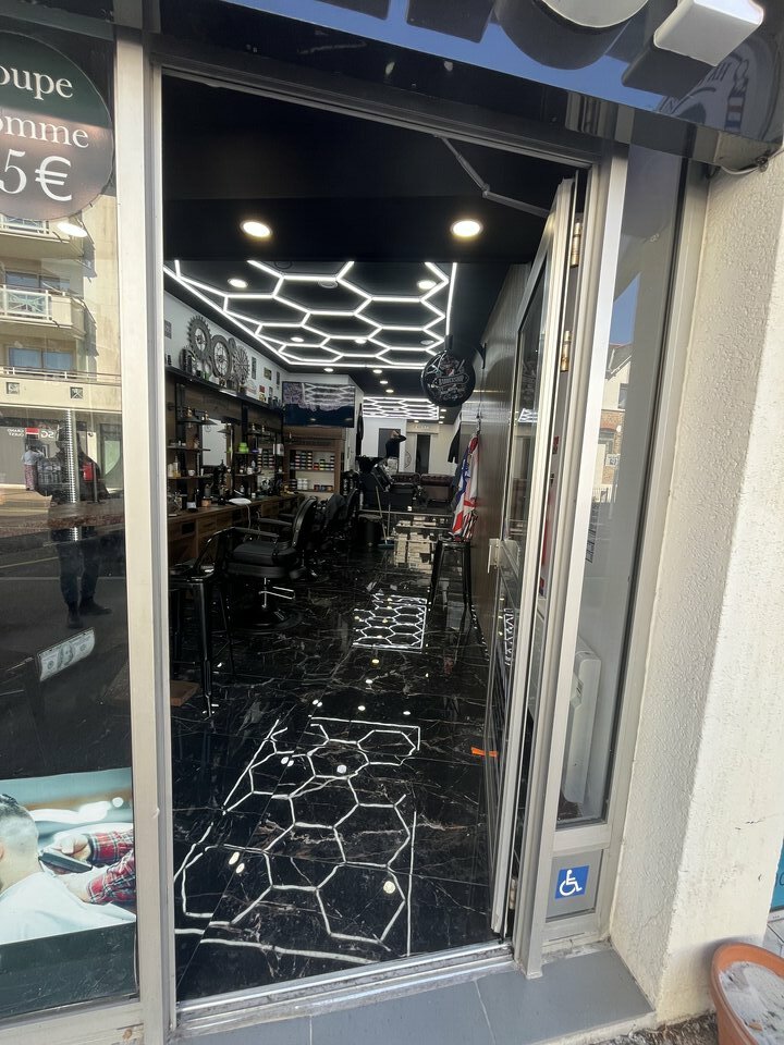 PRODUIT INVESTISSEUR LA BAULE – OPPORTUNITE MURS COMMERCIAUX LOUE