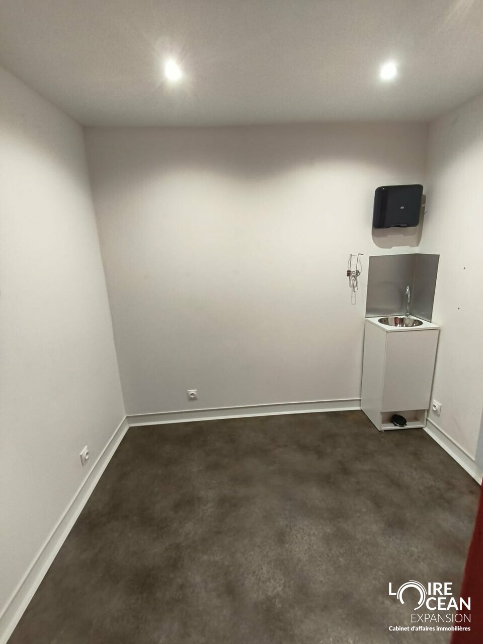 Local commercial 43 m² – Rue semi-piétonne Talensac / St-Mihiel