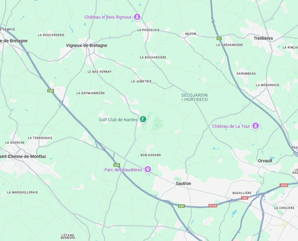 Terrain + Bâtiment à vocation d&rsquo;activités diverses – Commune de Vigneux