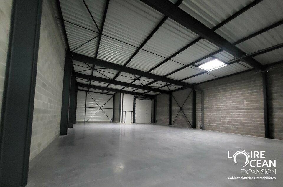 A LOUER  CELLULE D&rsquo;ACTIVITÉ NEUVE DE 601 M²  ZONE DE L&rsquo;EUROPE PORNIC OUEST