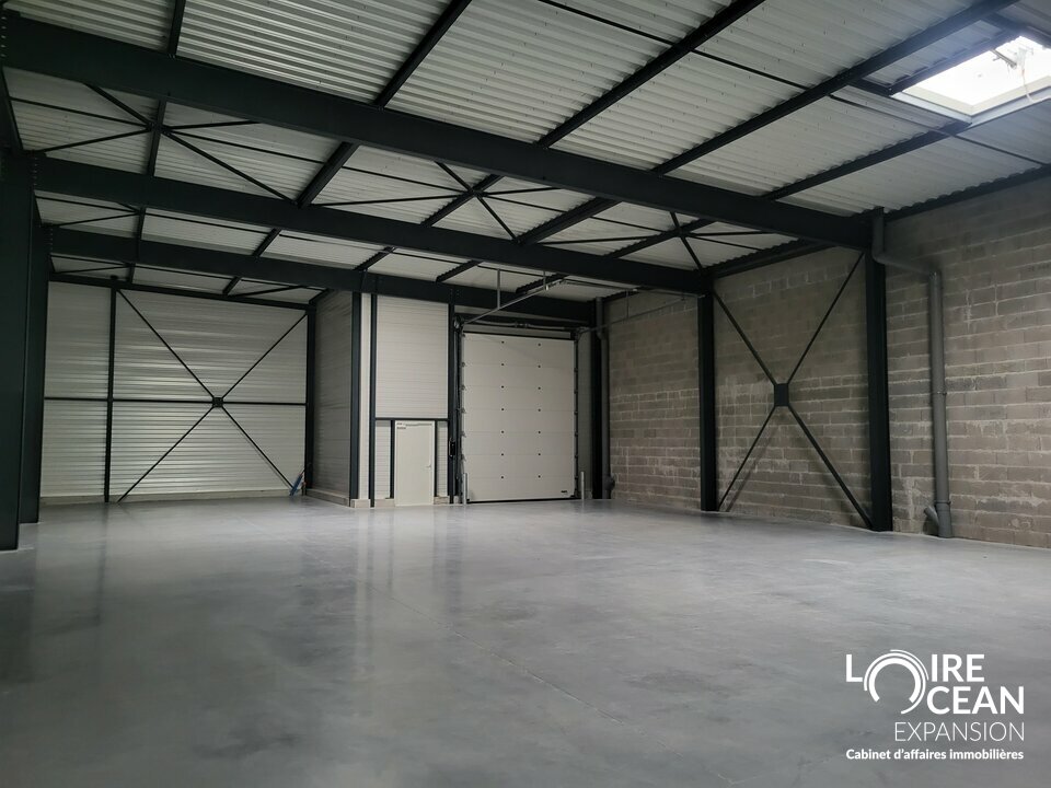 A LOUER  CELLULE D&rsquo;ACTIVITÉ NEUVE DE 601 M²  ZONE DE L&rsquo;EUROPE PORNIC OUEST