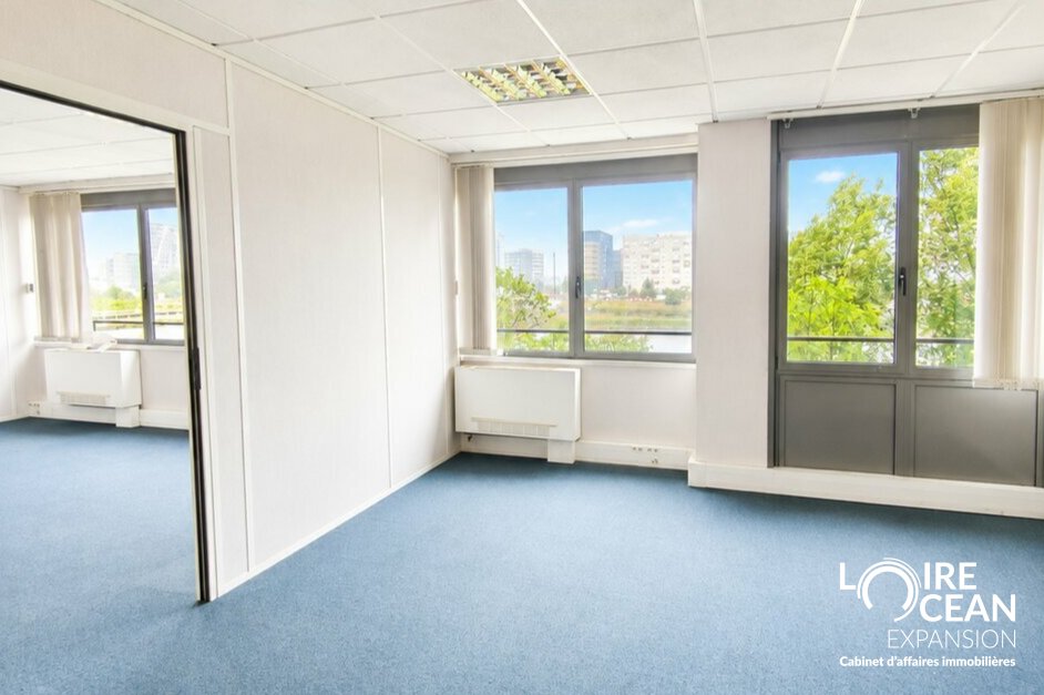 Bureaux lumineux vue Loire