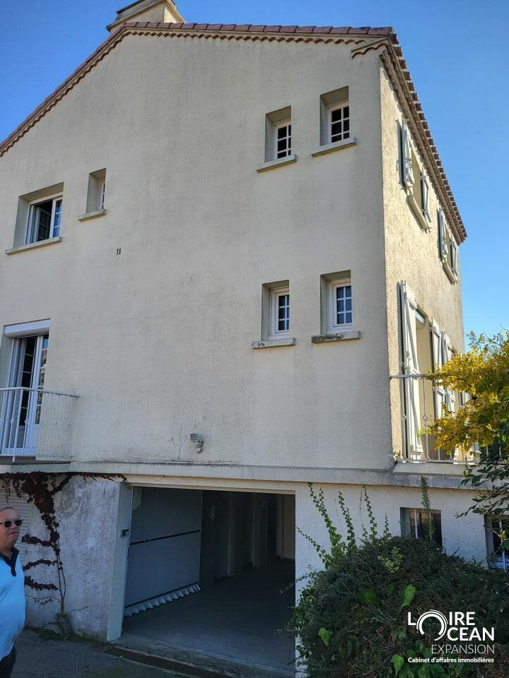 MURS A  LA VENTE – BOULEVARD DE LINZ A PORNIC  –  POUR BUREAUX/ACTIVITE/PROFESSIONS LIBERALES –