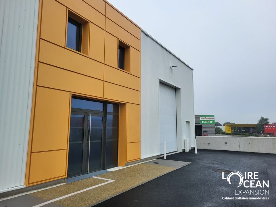 PORNIC OUEST LOCAUX COMMERCIAUX NEUFS