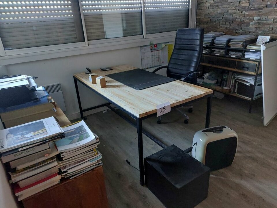 A LOUER BUREAUX