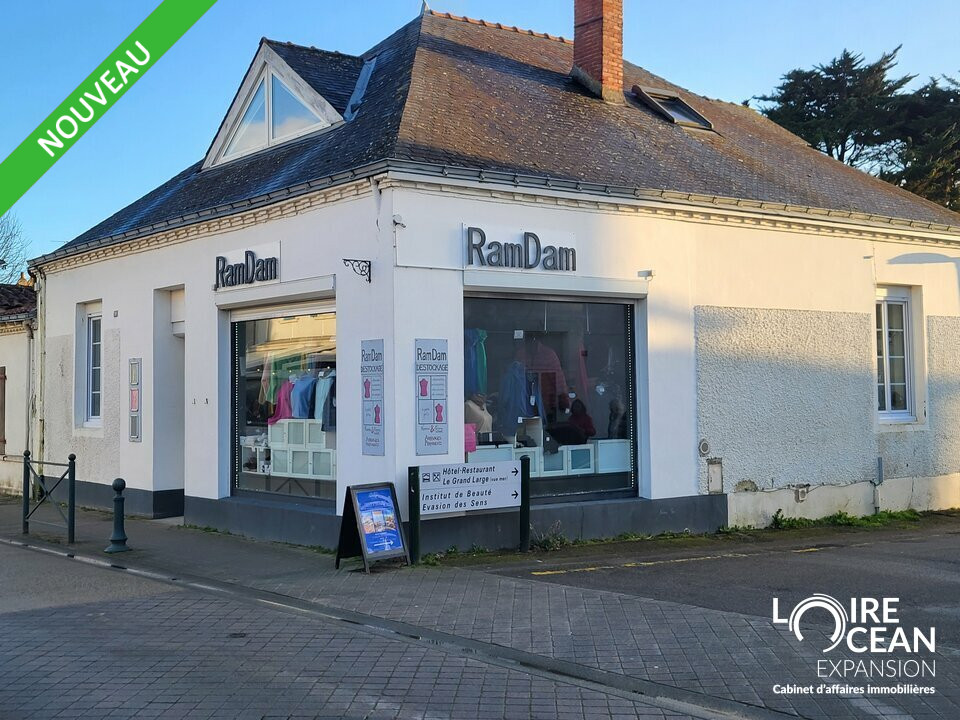 LOCAL COMMERCIAL CENTRE VILLE  DE LA BERNERIE EN RETZ !