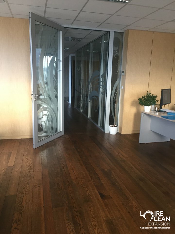 A LOUER BUREAUX