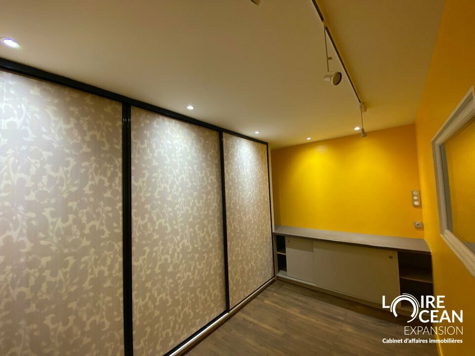 Local d&rsquo;activité à louer à Vertou  205 m²