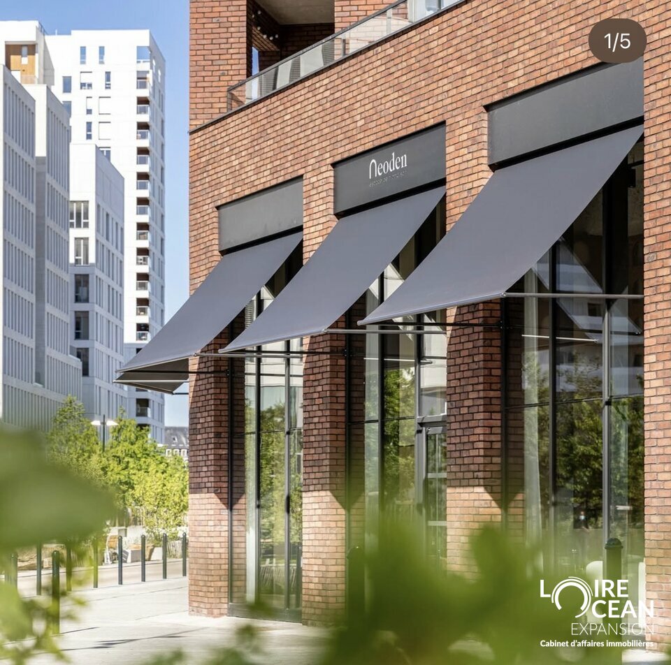 LOCAL COMMERCIAL 185m2 ILE DE NANTES
