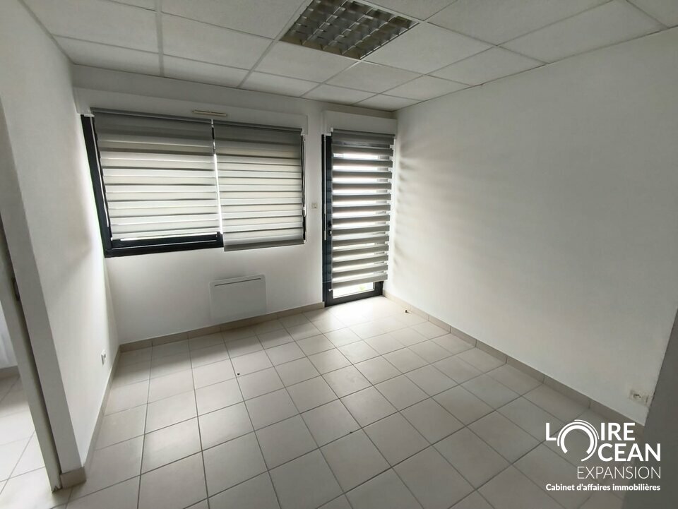 LOCAL D&rsquo;ACTIVITÉ – 256 m² – SUD LOIRE – BELLES PRESTATIONS
