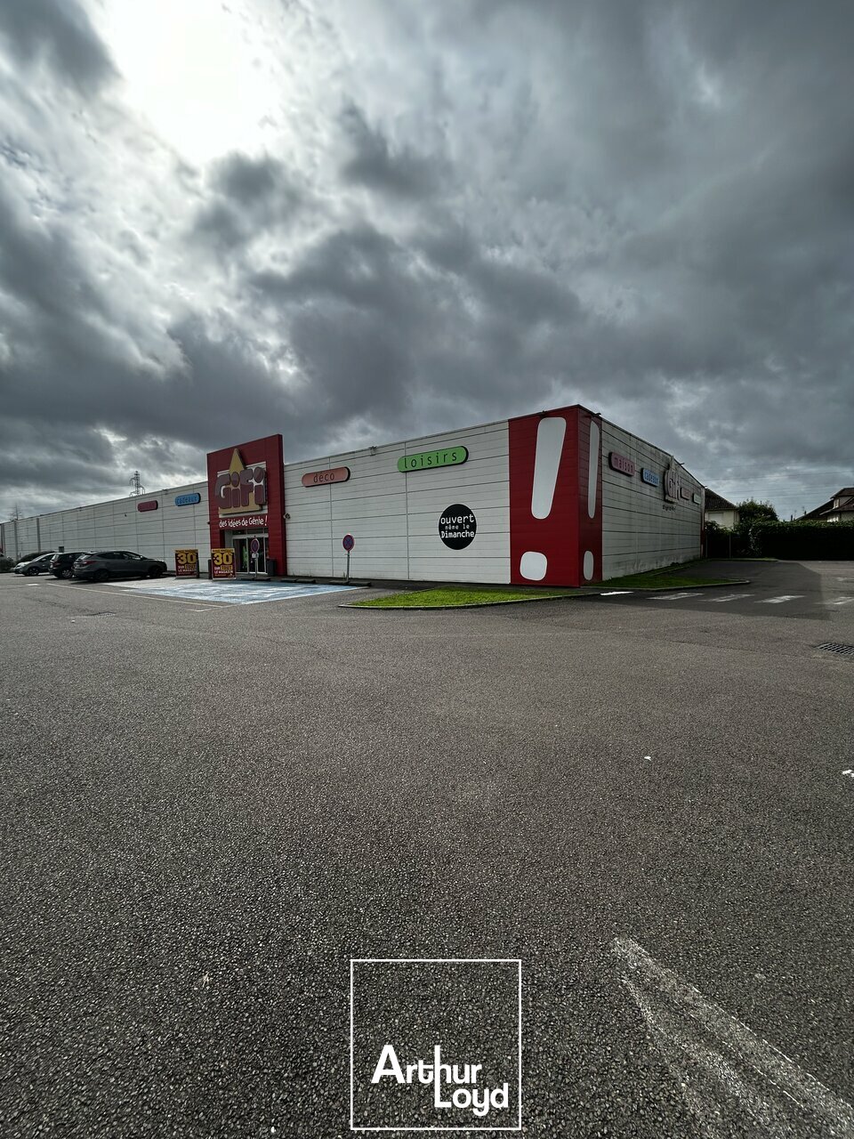 A vendre Local commercial  2546m² La Chapelle-aux-Brocs