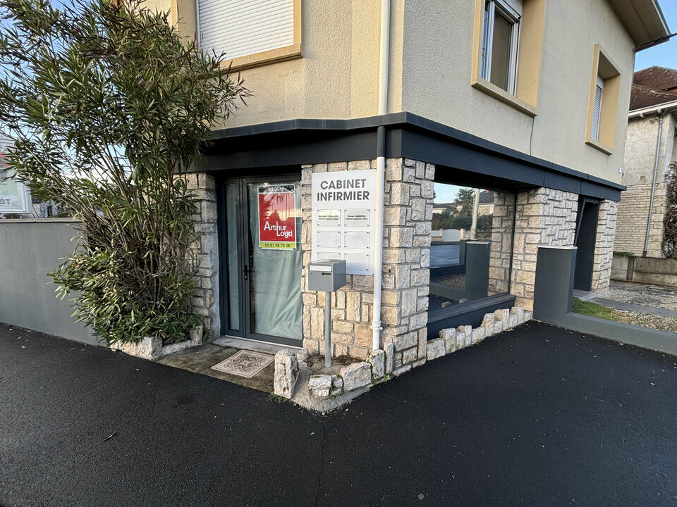 A louer Bureaux 48m² Brive-la-Gaillarde