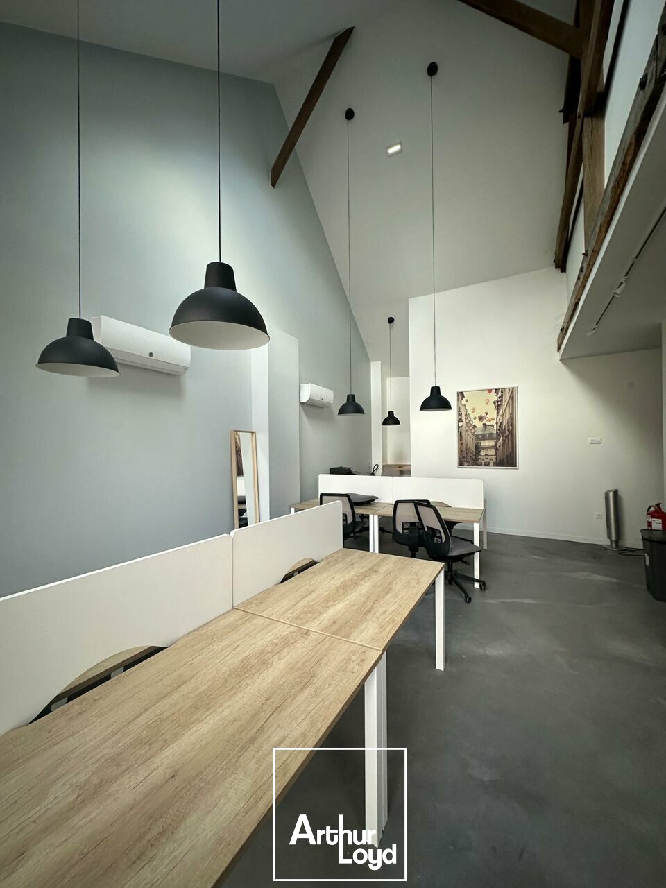 A vendre Bureaux 258m² Brive-la-Gaillarde