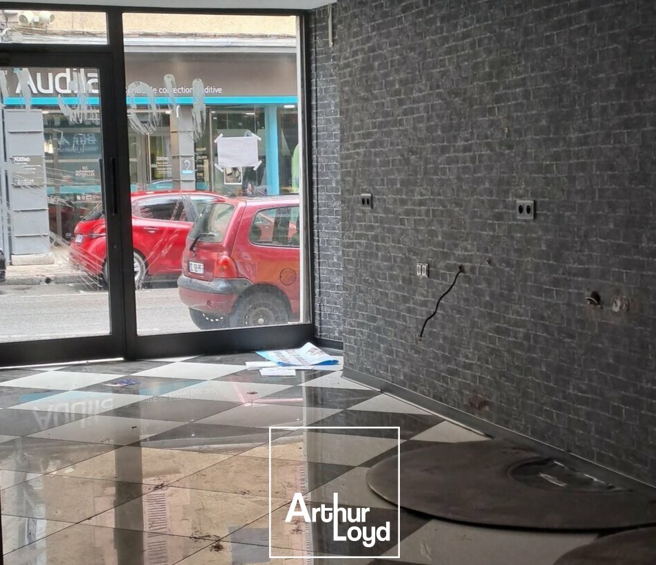 A louer Local commercial  50m² Tulle