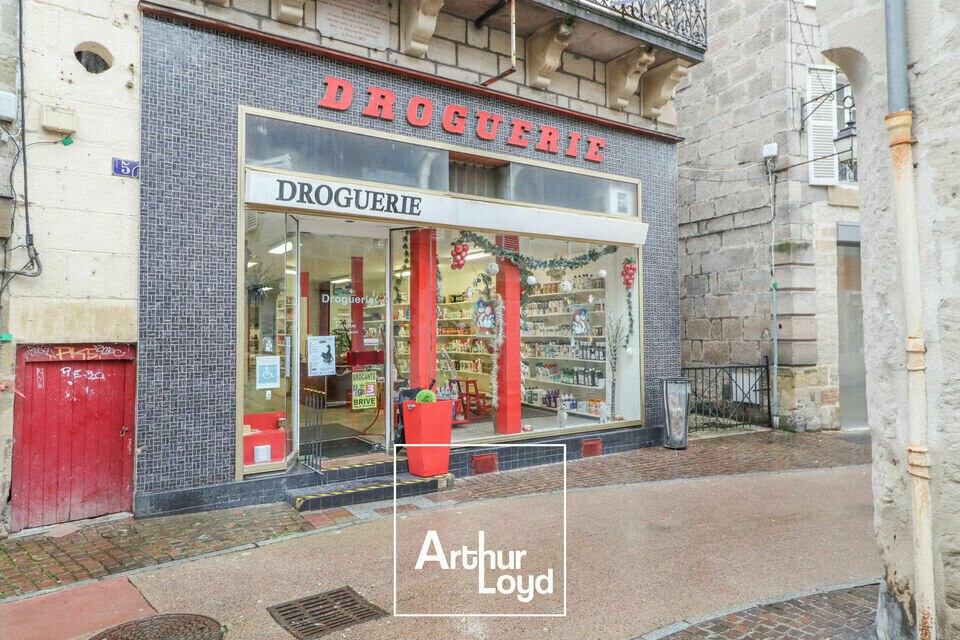 Local commercial avec GARAGE - centre ville - Brive