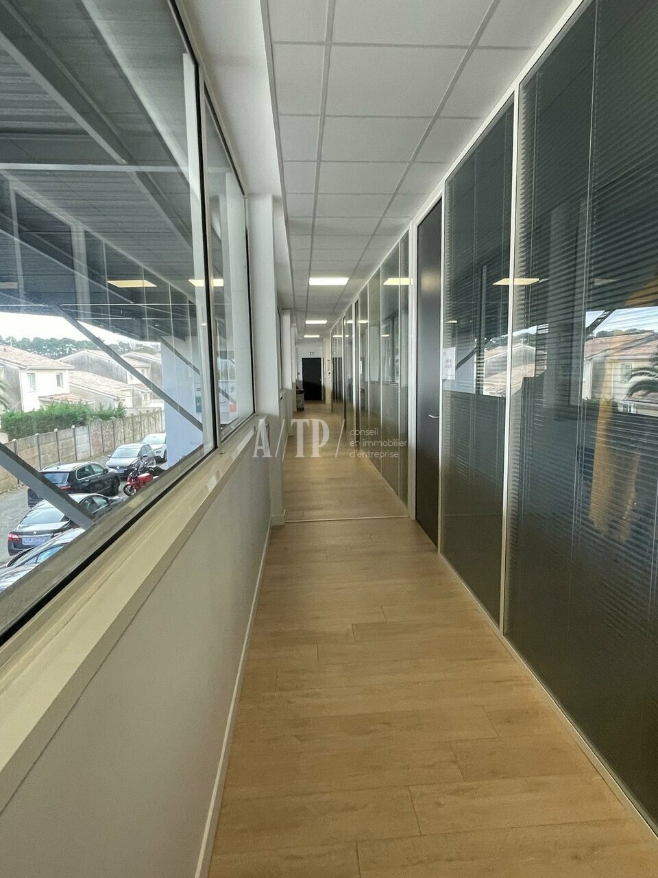 BUREAU A LOUER 167 M² PESSAC PROCHE ROCADE