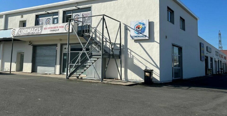 BUREAU 235 M² A LOUER BORDEAUX NORD