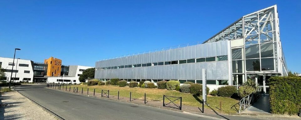 BUREAUX A VENDRE 149 M² BORDEAUX LAC