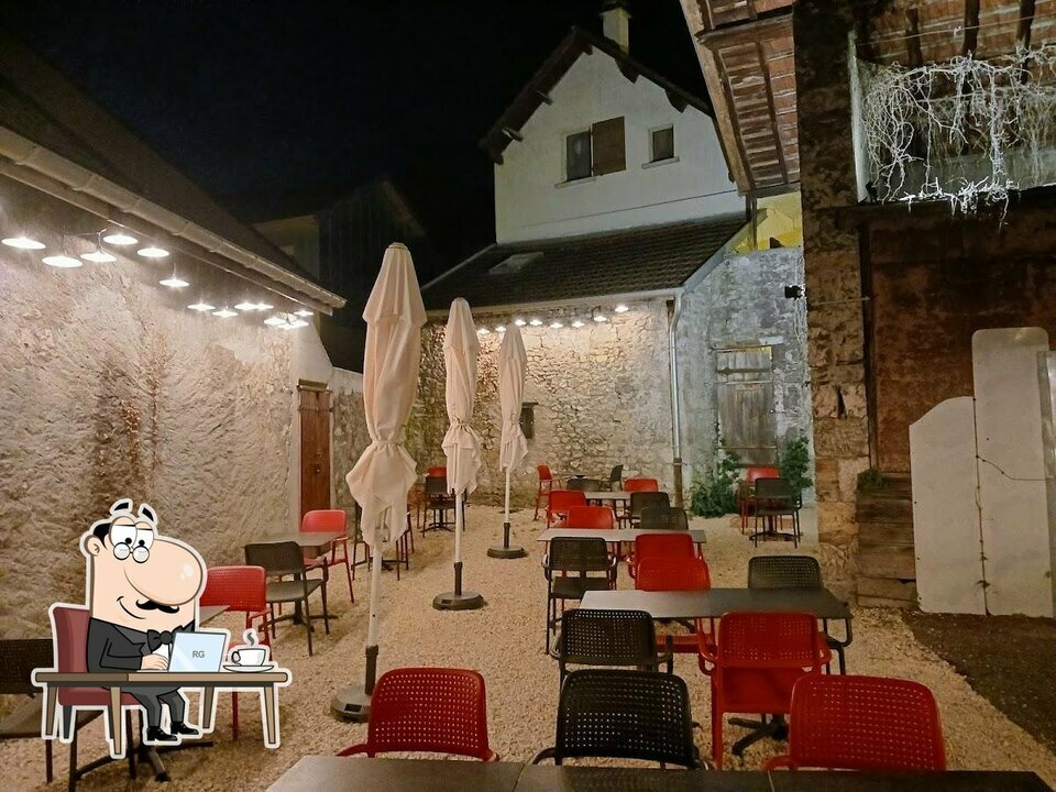 Local commercial à vendre - 250.0 m2 - 01 - Ain