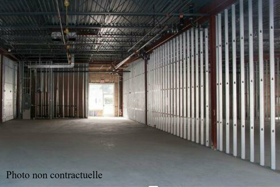 Entrepôt à louer - 149.0 m2 - 73 - Savoie