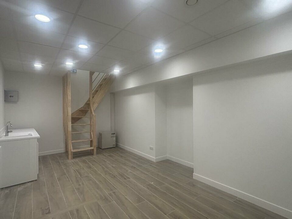 Local commercial à vendre - 71.0 m2 - 73 - Savoie