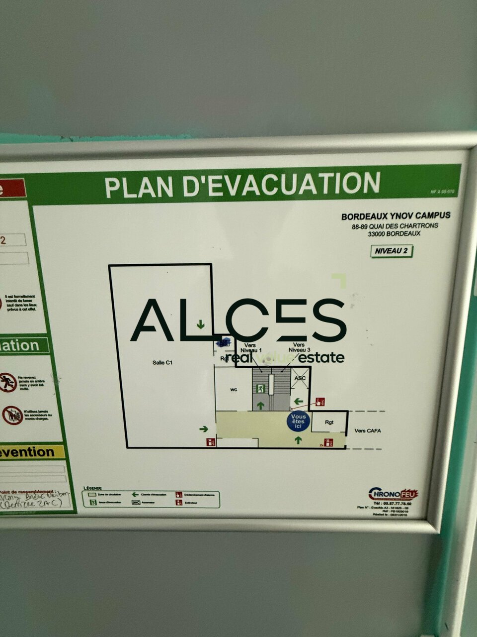 LOCAL COMMERCIAL À LOUER CHARTRONS