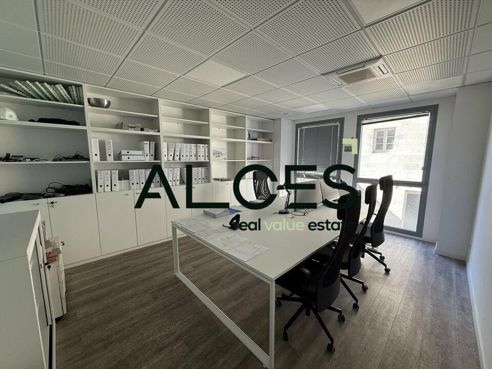 BUREAUX À LOUER GRAND THÉATRE