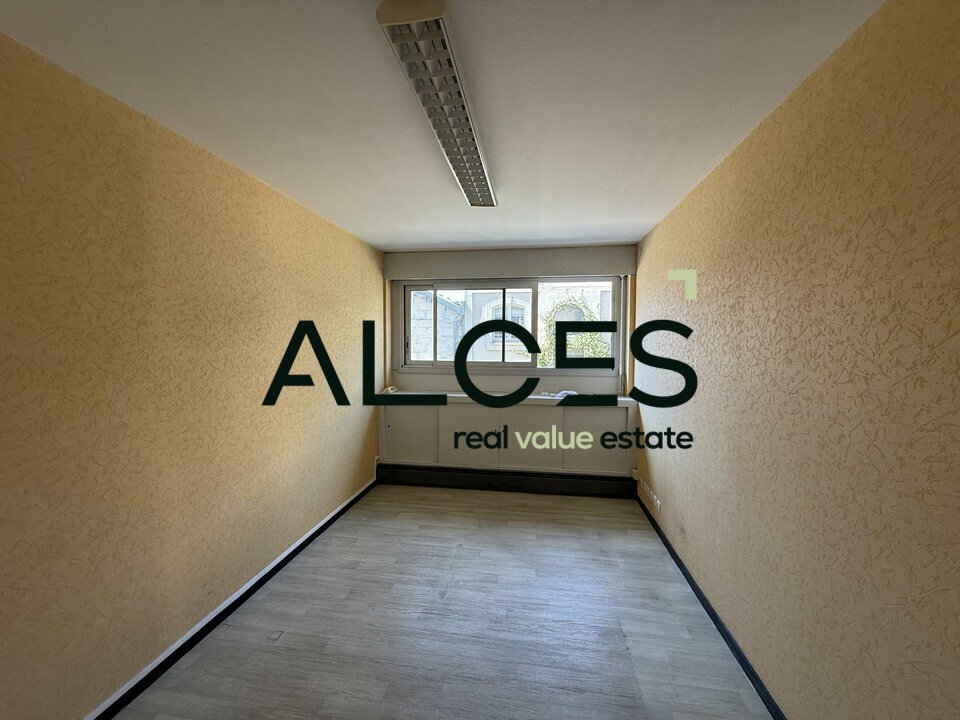 BUREAUX À VENDRE CAUDÉRAN